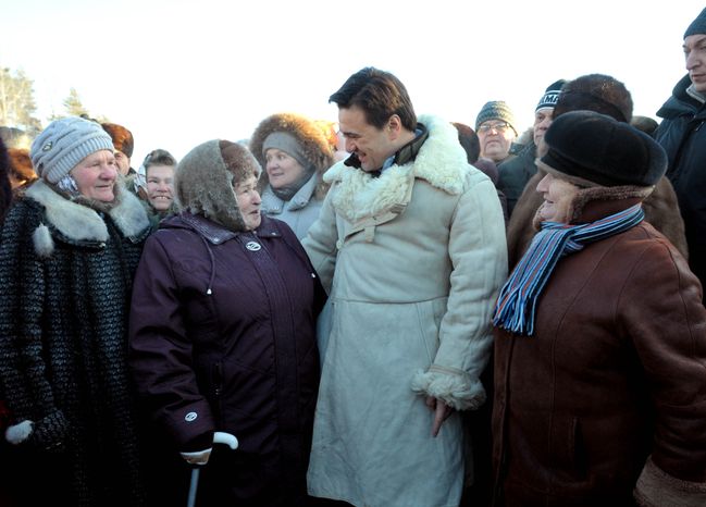 Андрей Воробьев на рубке Главной Новогодней ели