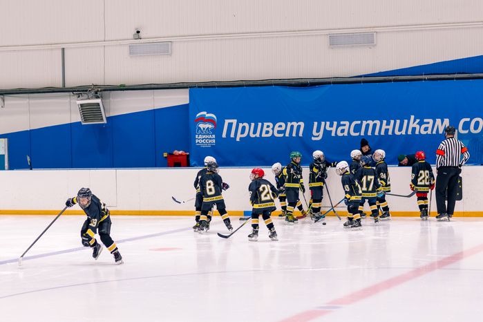 Кубок ФХМО 2025 по хоккею в Химках. «Химки» победили «Импульс»