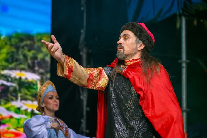 Спектакль «Лукоморье» по сказкам А. Пушкина на Литературном фестивале «Проект: Поэт» в усадьбе Вяземы