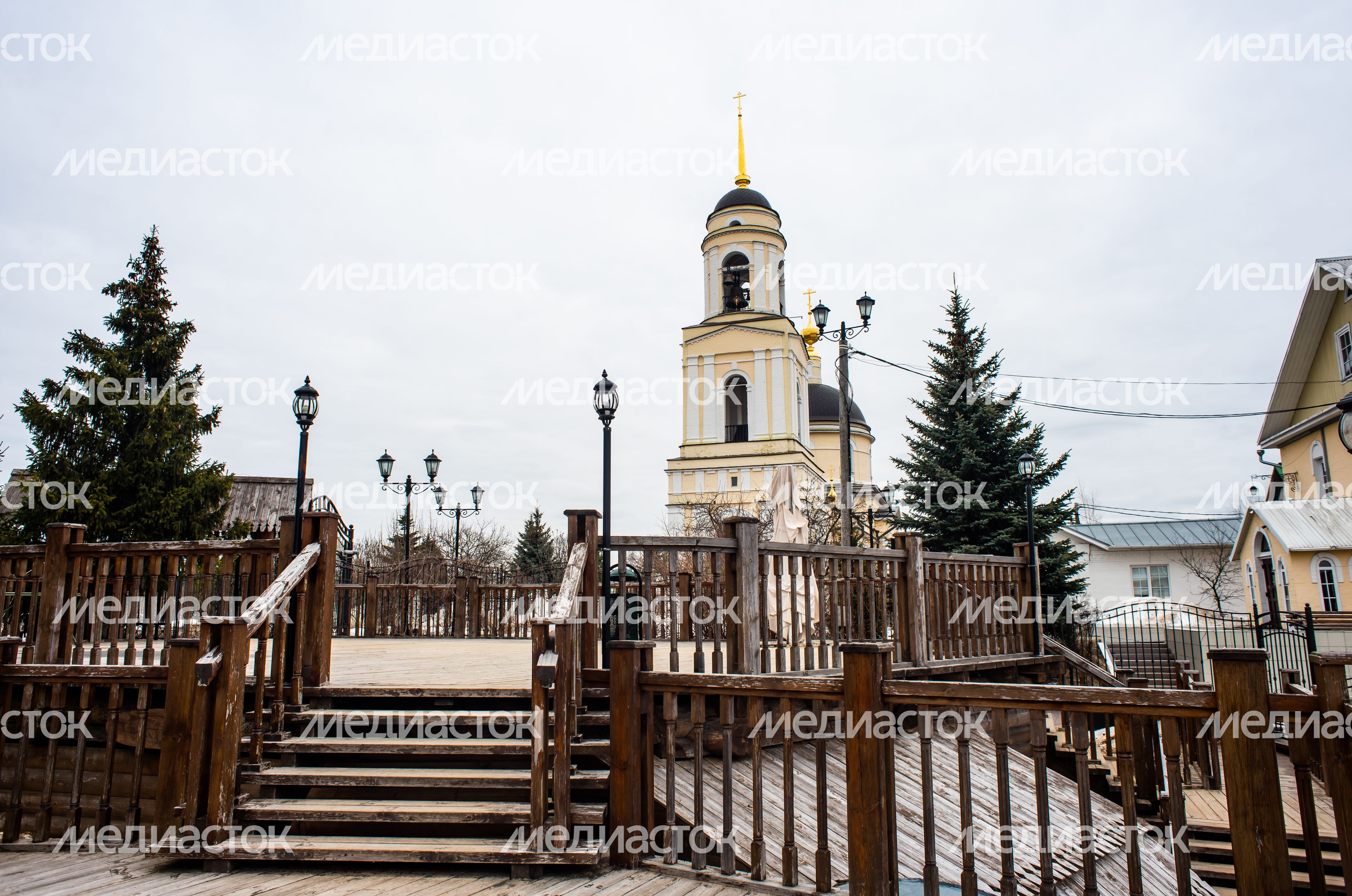Церковь Преображения Господня в Радонеже