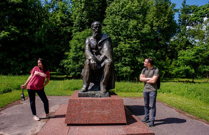Летние виды музея-усадьбы Фёдора Михайловича Достоевского «Даровое»