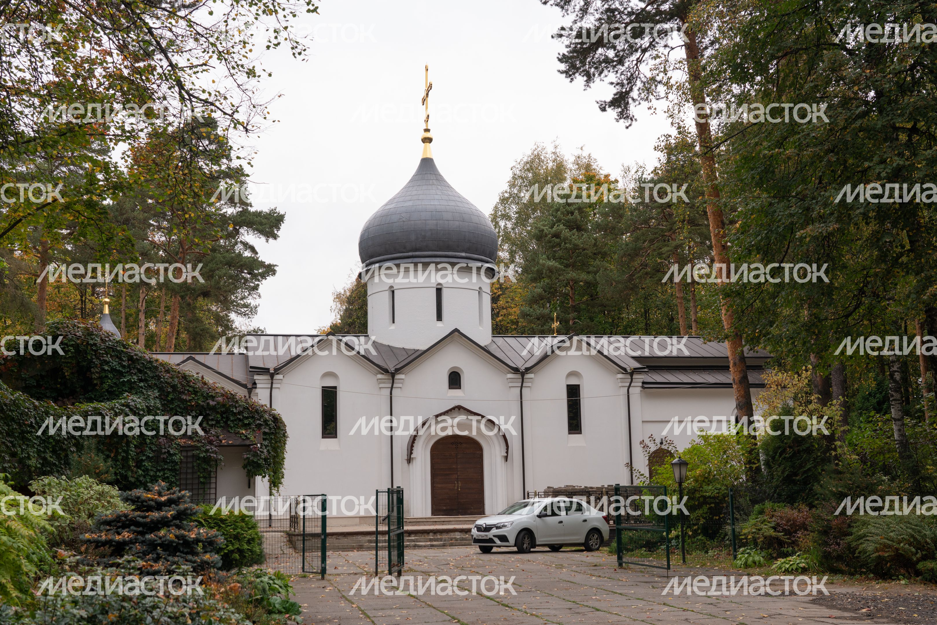 Королев. Церковь Священномученика Владимира Королев. Церковь Священномученика Владимира