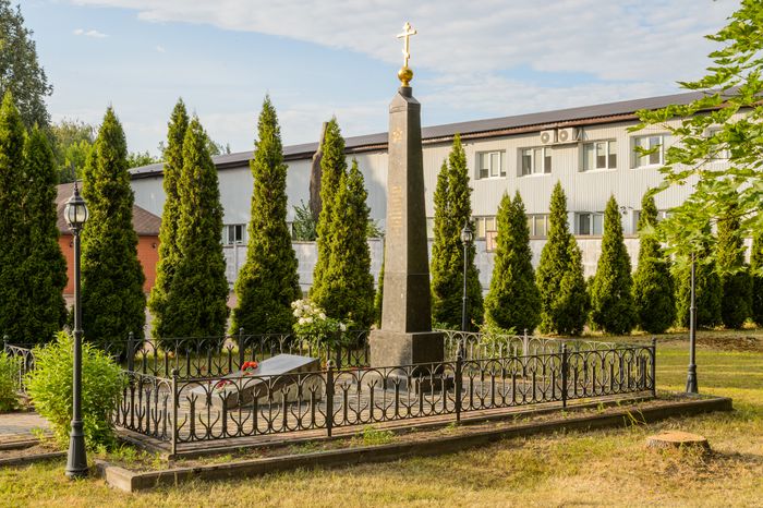 Тихвинская церковь