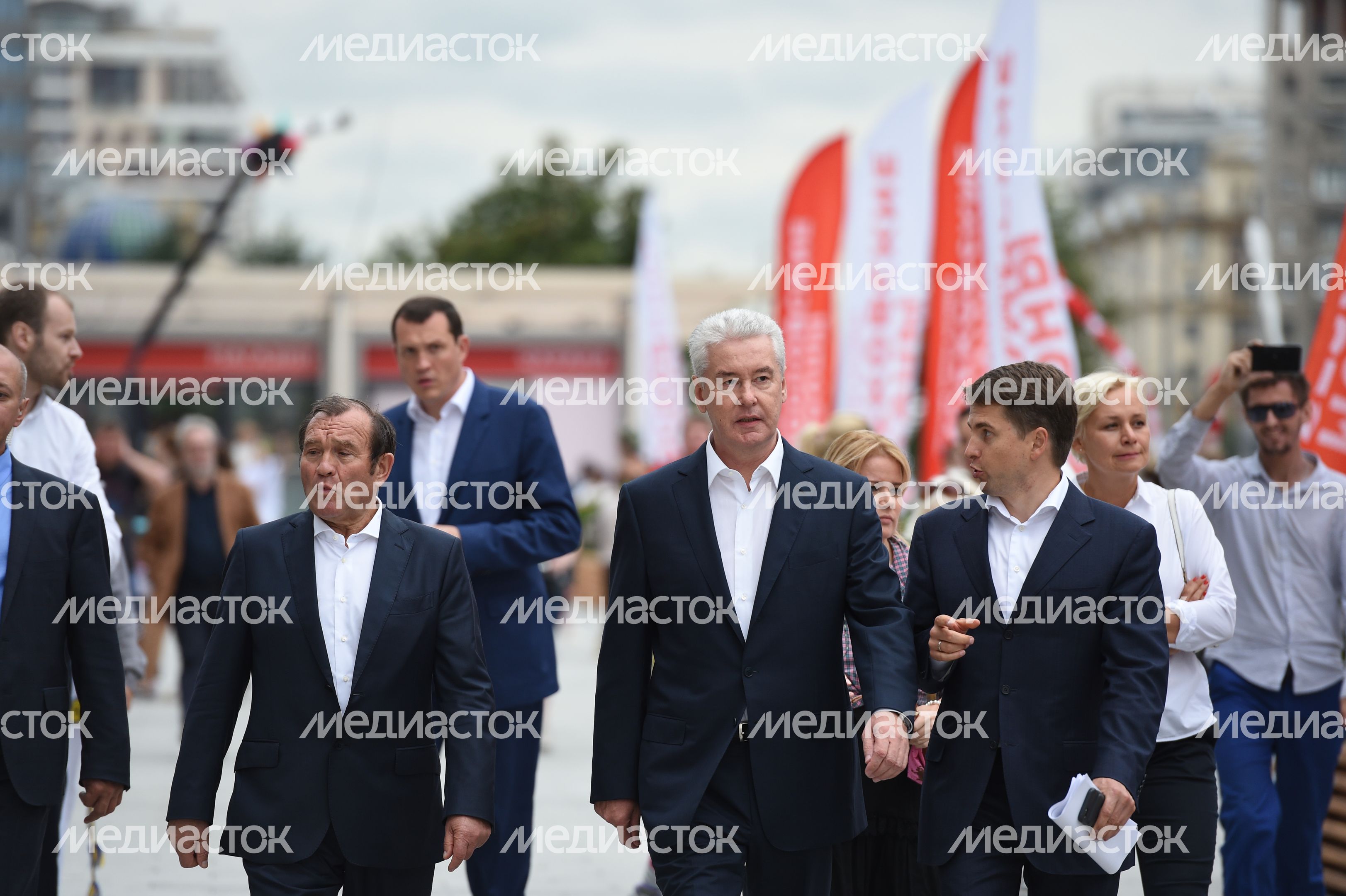 Фестиваль «Снова в школу»