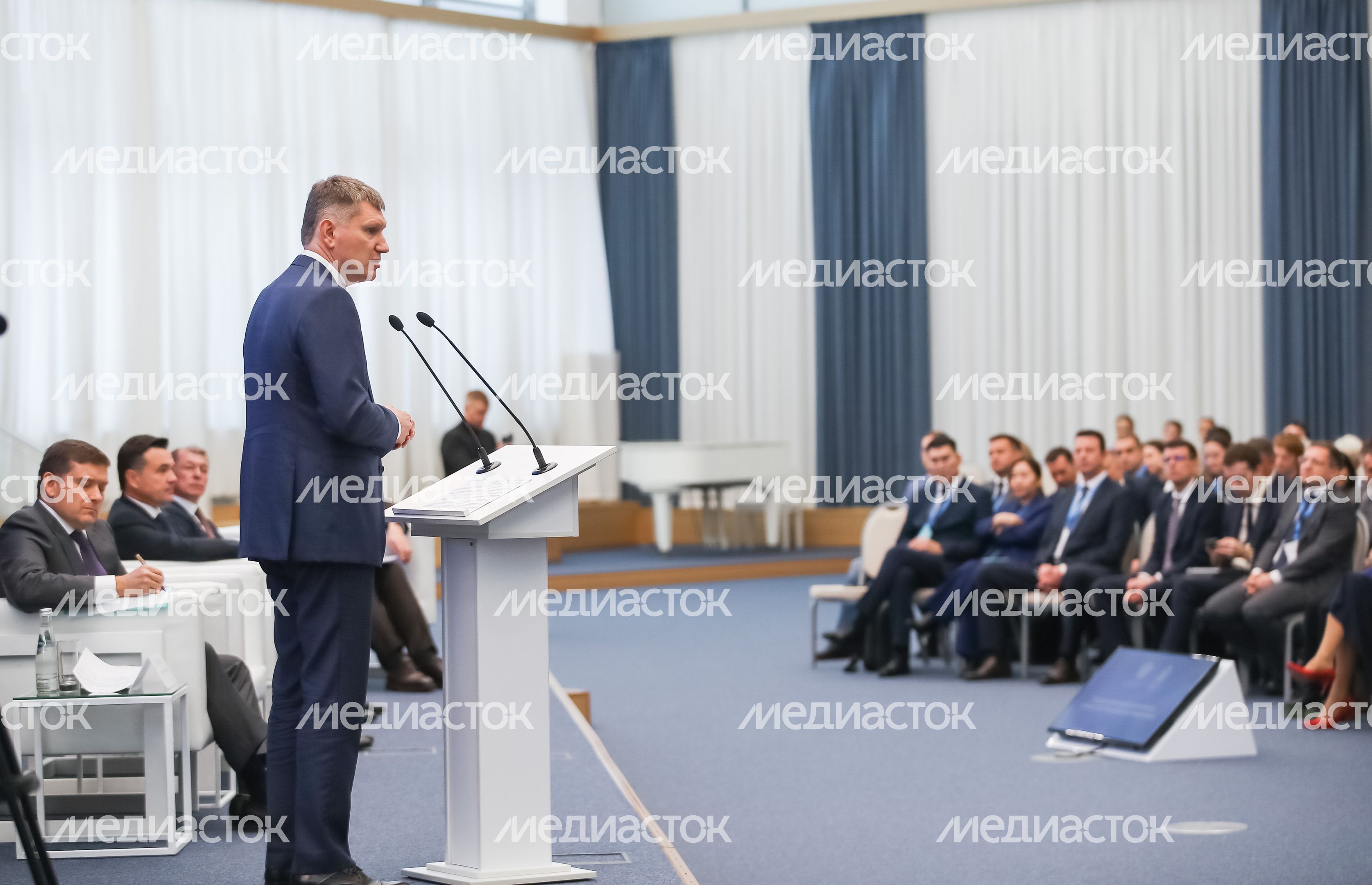 Съезд министров экономики субъектов России открылся в Доме правительства Подмосковья Съезд министров экономики субъектов России открылся в Доме правительства Подмосковья