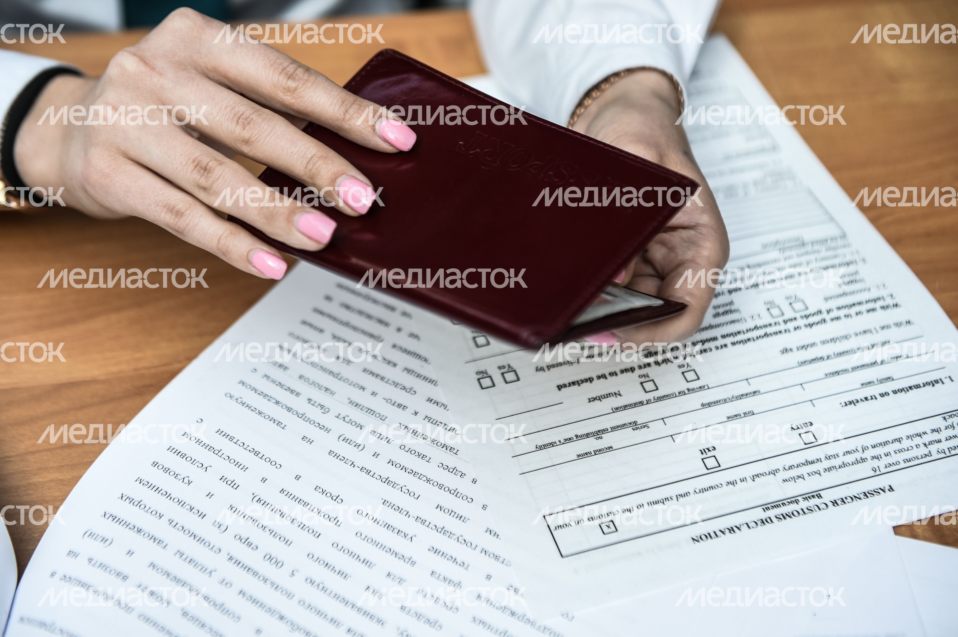 Система tax free для возврата НДС иностранцам начинает работу в России в тестовом режиме