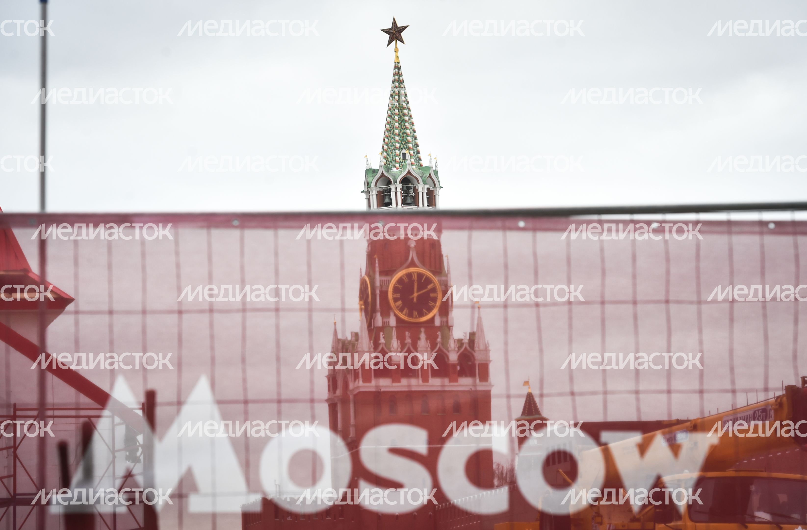 Городская жизнь в Москве в марте Городская жизнь в Москве в марте