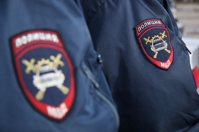 Шевроны на полицейской форме