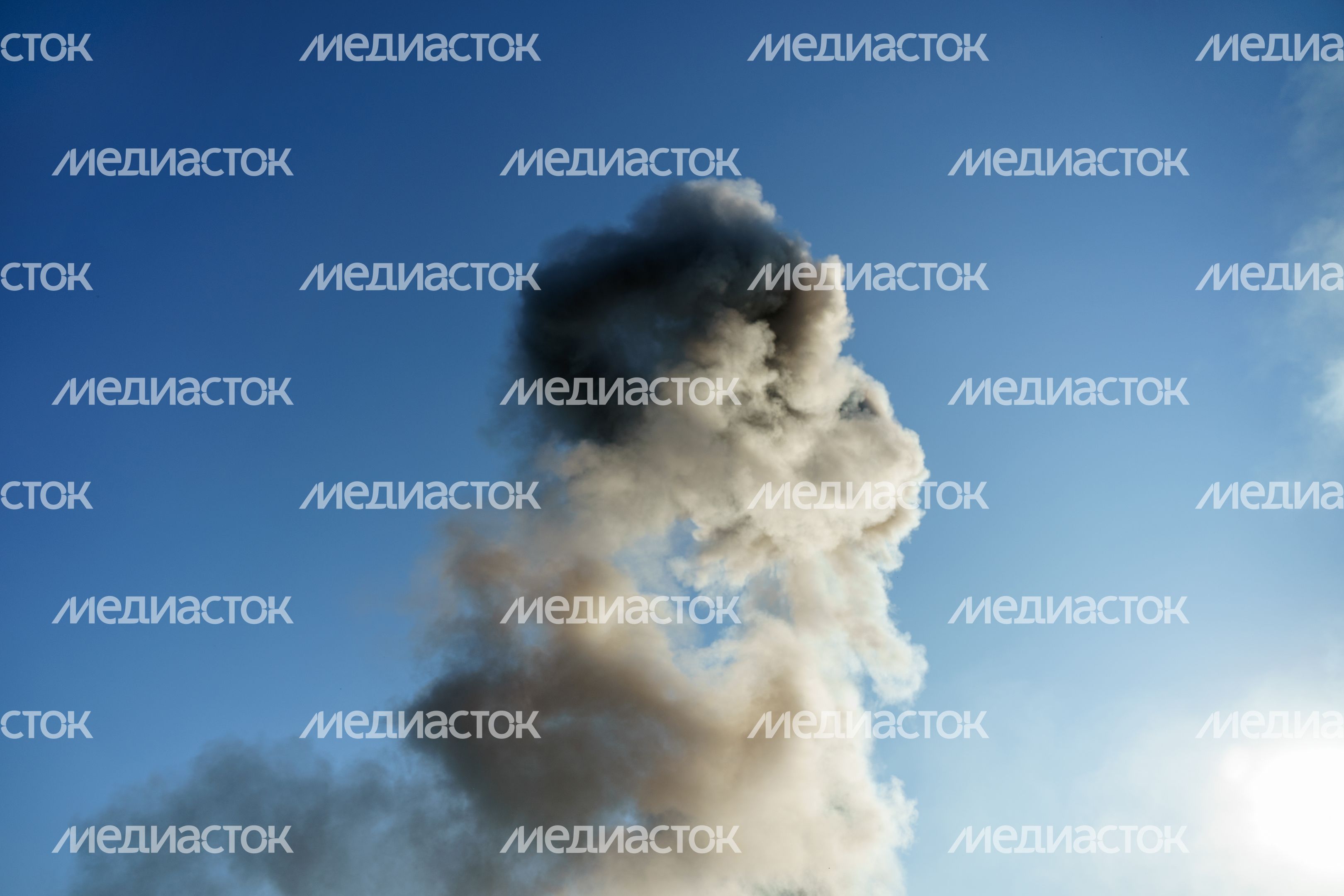 Исторический фестиваль и реконструкция баталии XVII века «История Московского царства» в этнопарке «Кочевник» Исторический фестиваль и реконструкция баталии XVII века «История Московского царства» в этнопарке «Кочевник»