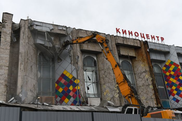 Снос кинотеатра «Соловей» в Москве