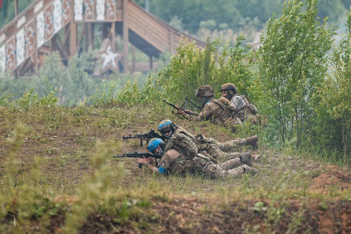 Реконструкция современных боевых действий в парке «Патриот» Одинцовского округа
