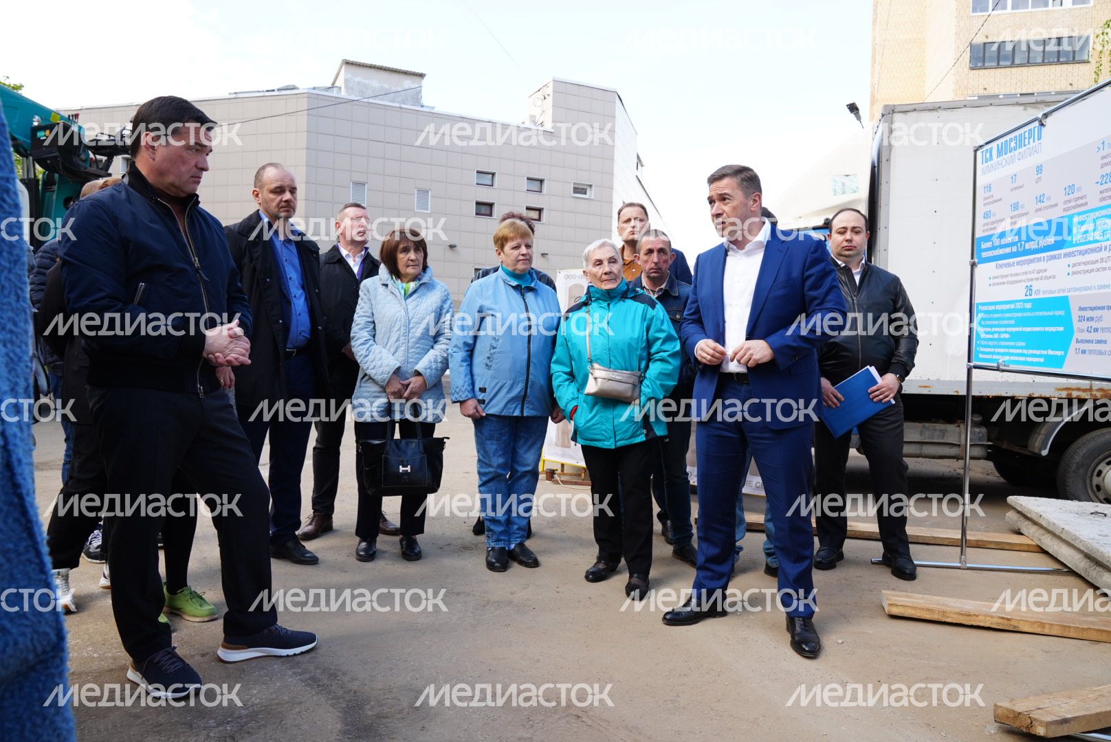 Проверка губернатором ремонта теплосетей в Химках