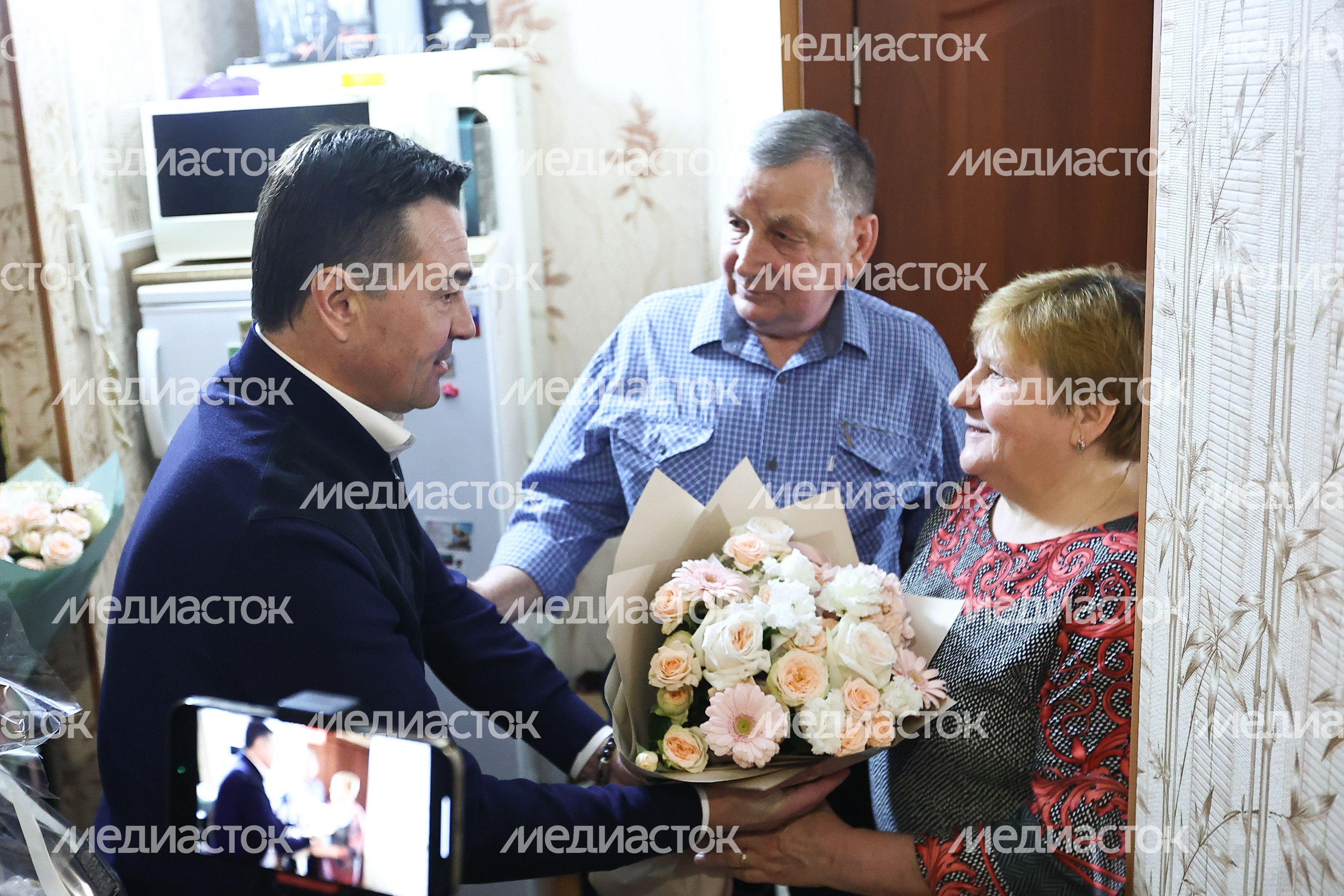 Андрей Воробьев навестил семью участников СВО