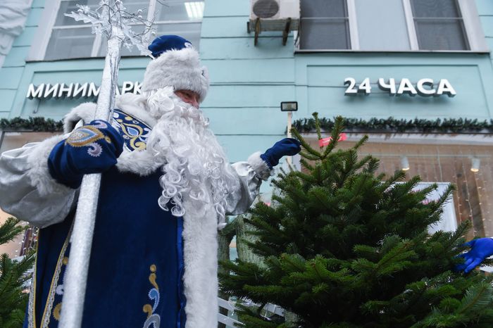 Открытие елочных базаров в Москве
