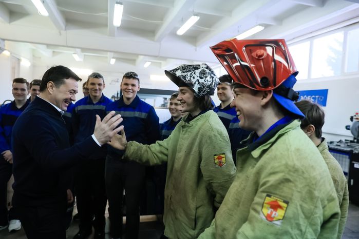 Посещение Губернатором Павлово-Посадского Техникума