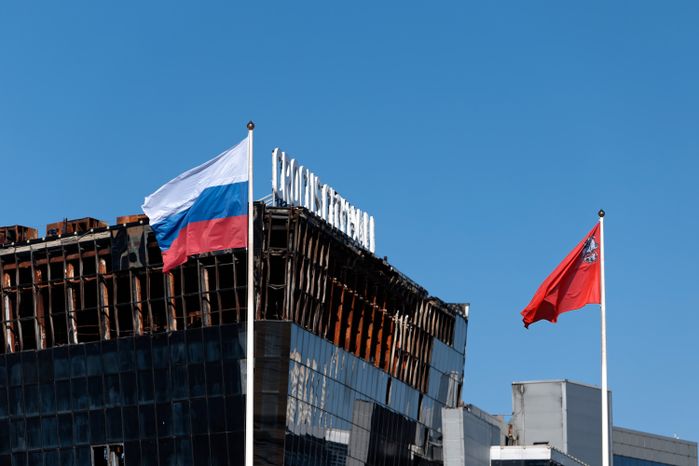 Мемориал в память о жертвах теракта в «Крокус Сити Холле» в Красногорске