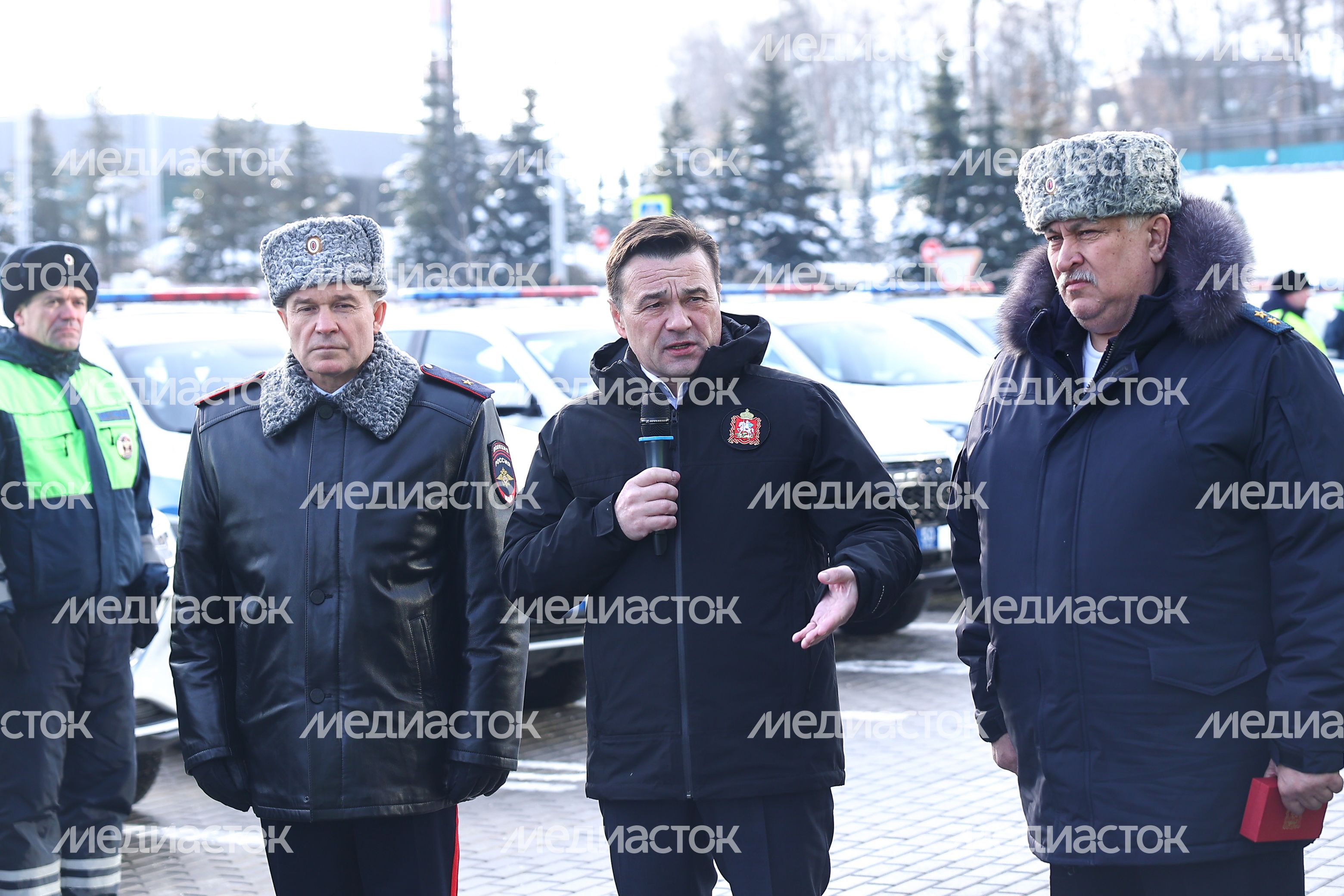 Подмосковным подразделениям ДПС переданы 130 новых патрульных машин Подмосковным подразделениям ДПС переданы 130 новых патрульных машин