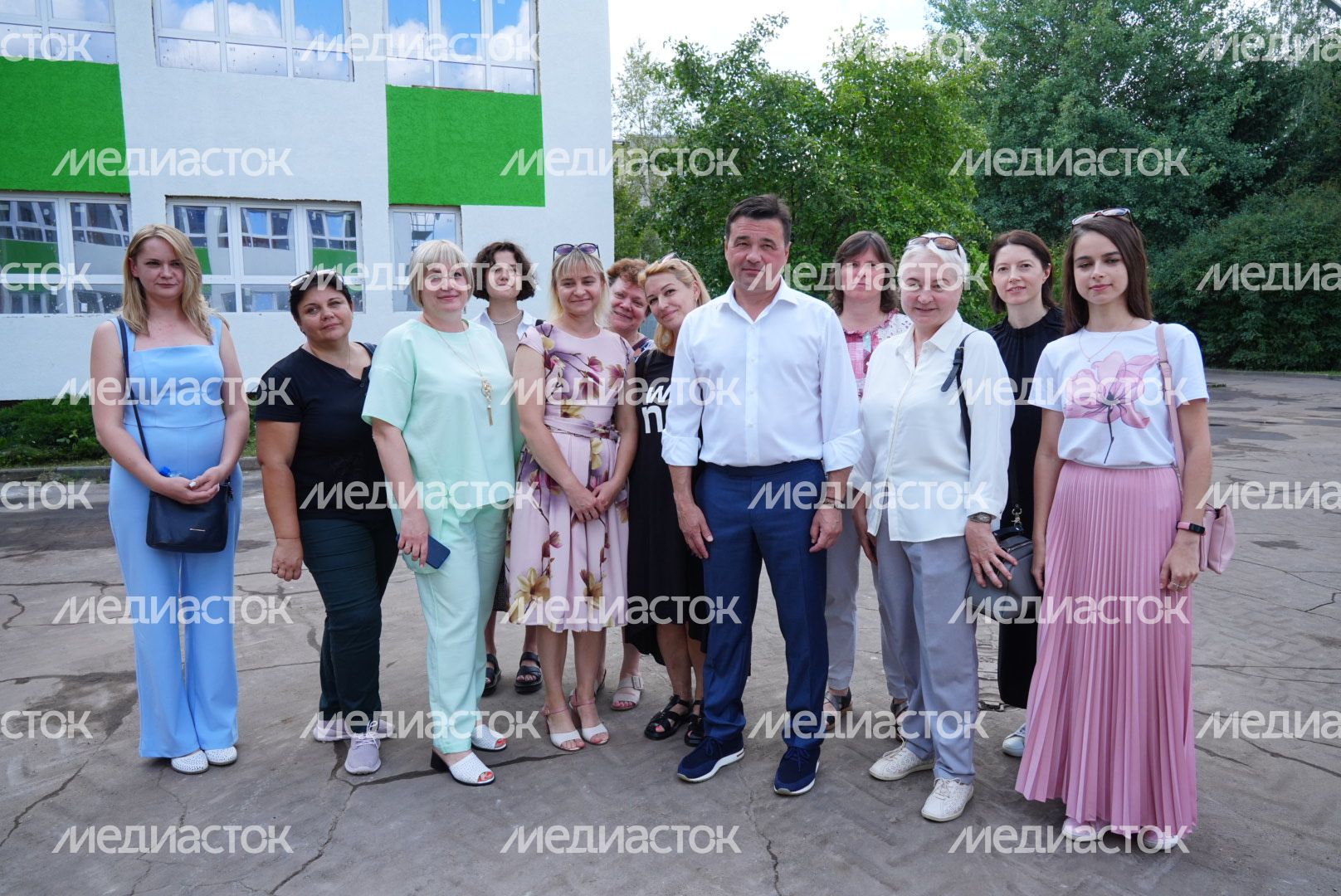 Проверка хода капремонта школы во Фрязино Губернатором Подмосковья