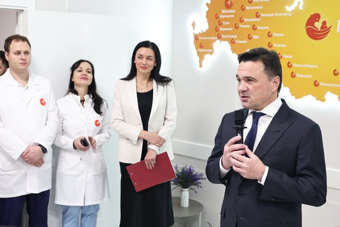 Андрей Воробьев открыл новое родильное отделение в медцентре "Лапино-4"