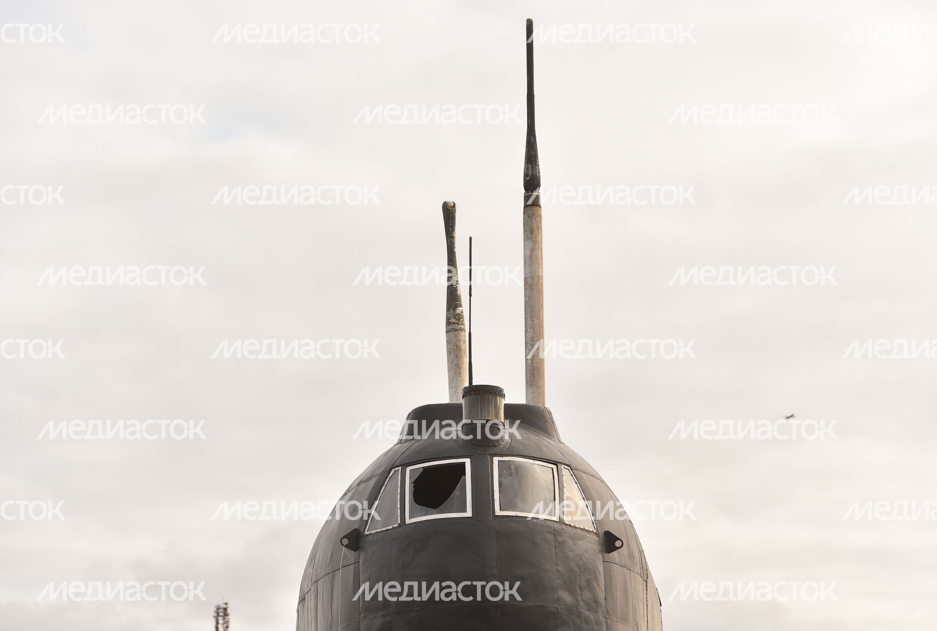 Памятник подводной лодке К-19 и виды села Никульское
