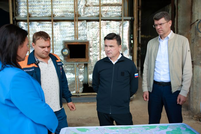 Андрей Воробьев и Денис Кравченко проверили ход работ по модернизации систем теплоснабжения в Лобне