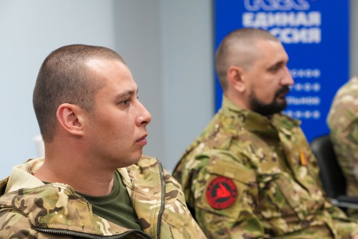 Встреча с участниками СВО - победителями предварительного голосования "Единой России"