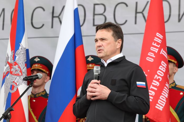 Андрей Воробьев вручил призы победителям III "Кубка Победы" по армейскому тактико-стрелковому многоборью