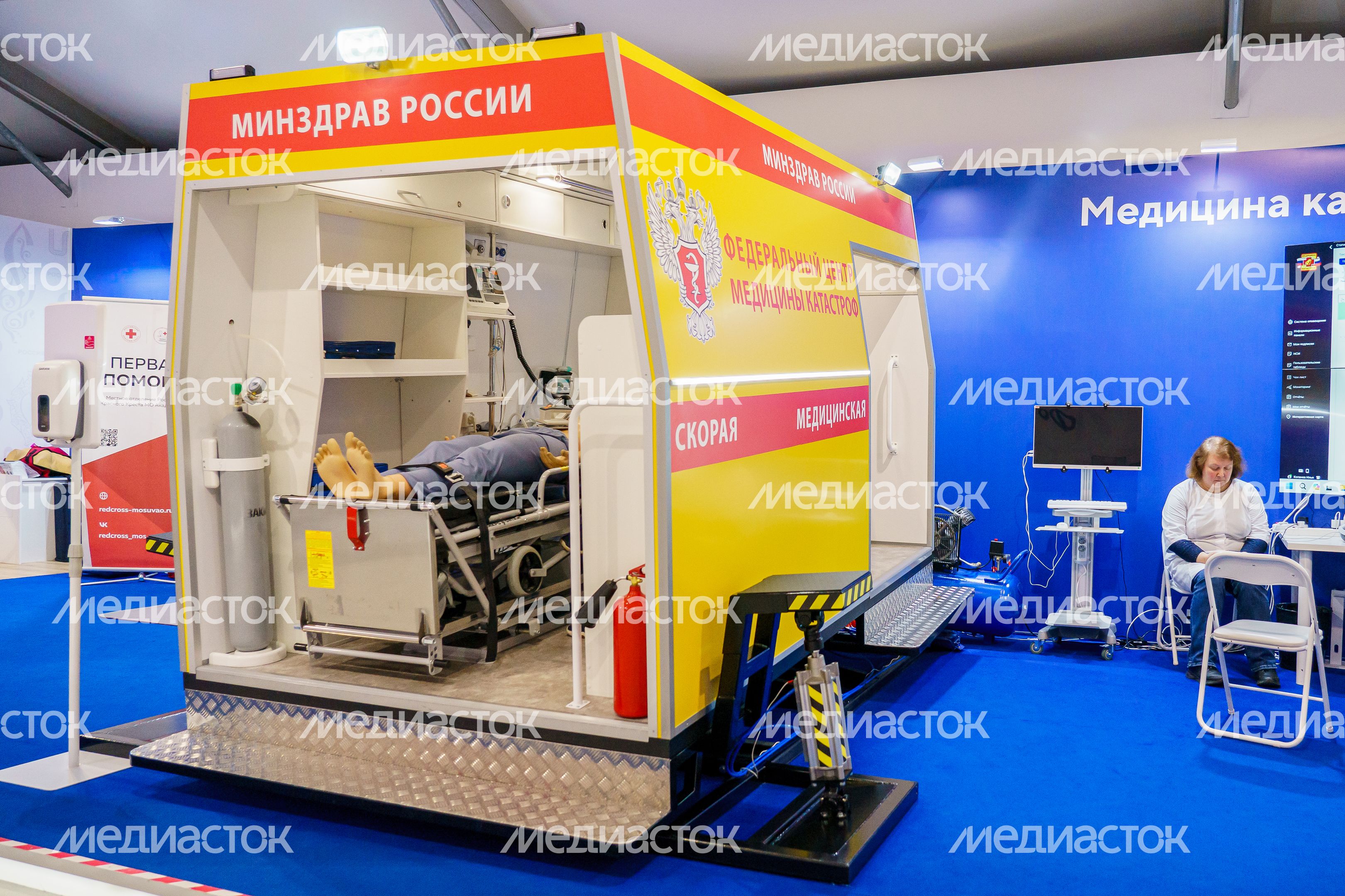 Фестиваль профессий на выставке "Россия". Стенд «Ученые будущего»