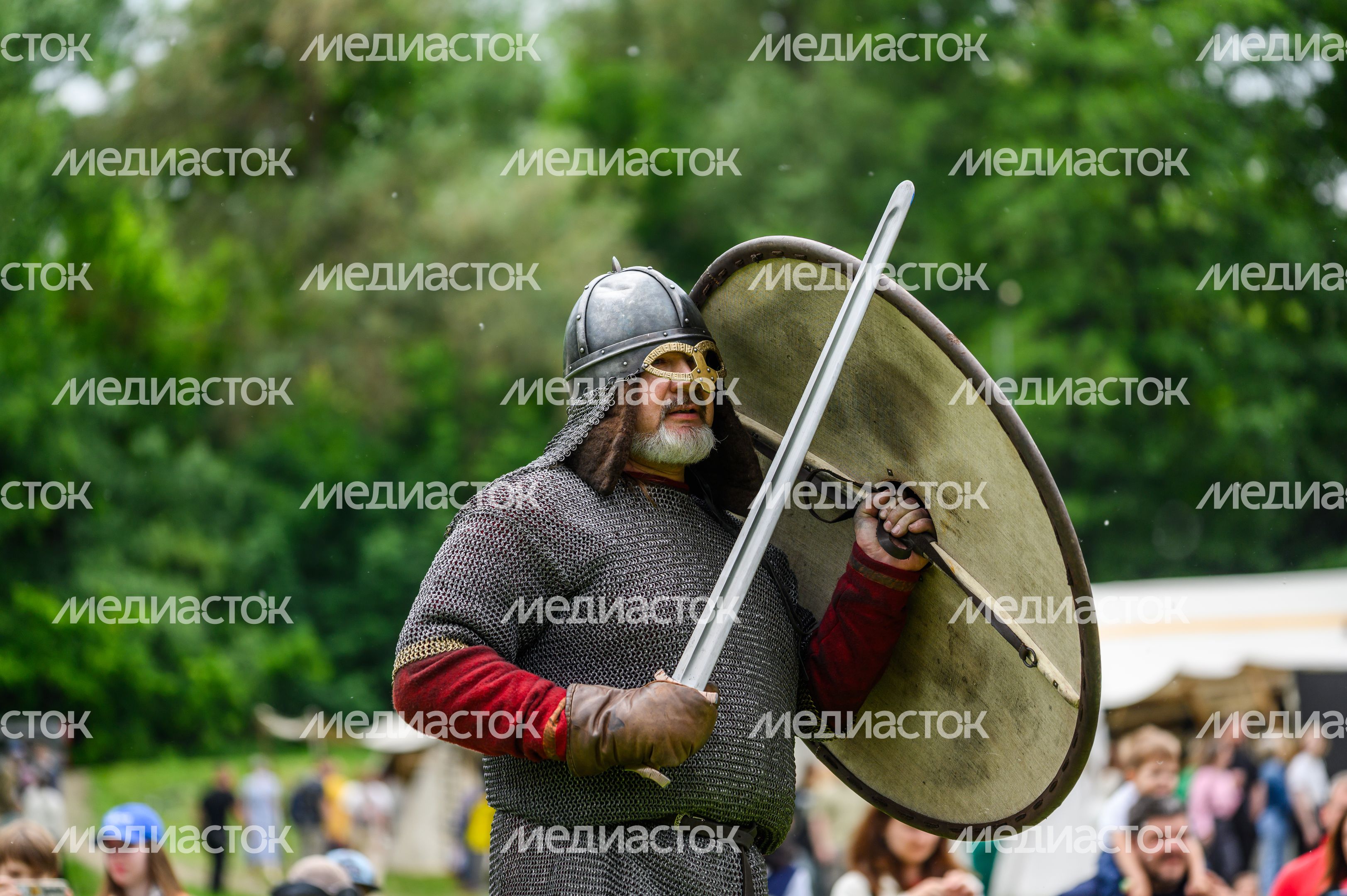 Путешествие в эпоху Средневековья и викингов на фестивале исторической реконструкции «Наследие предков 2025» в Раменском Путешествие в эпоху Средневековья и викингов на фестивале исторической реконструкции «Наследие предков 2025» в Раменском