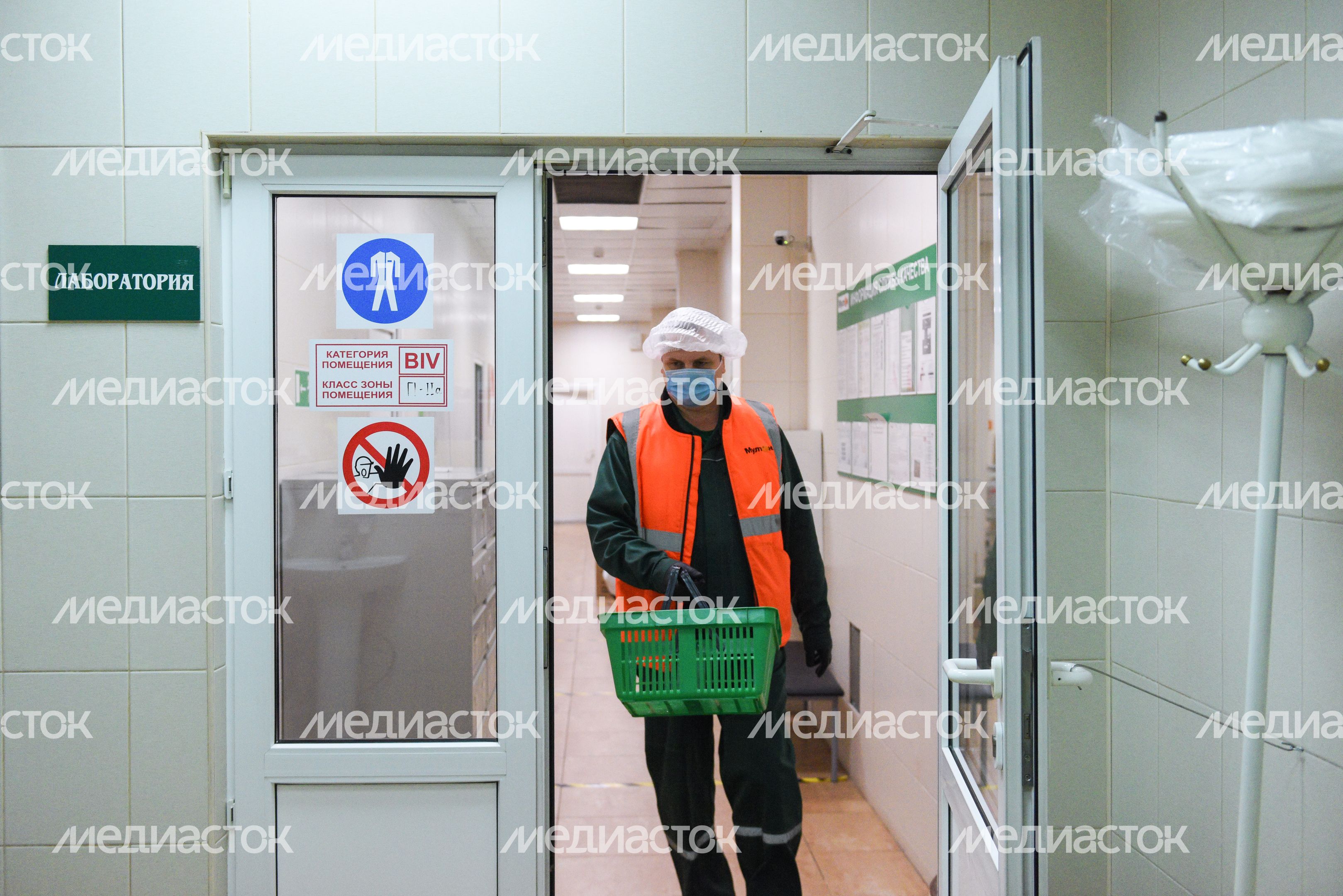 Производство соков на заводе «Мултон» Производство соков на заводе «Мултон»