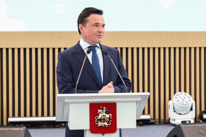 Андрей Воробьев поздравил подмосковных медработников  с профессиональным праздником