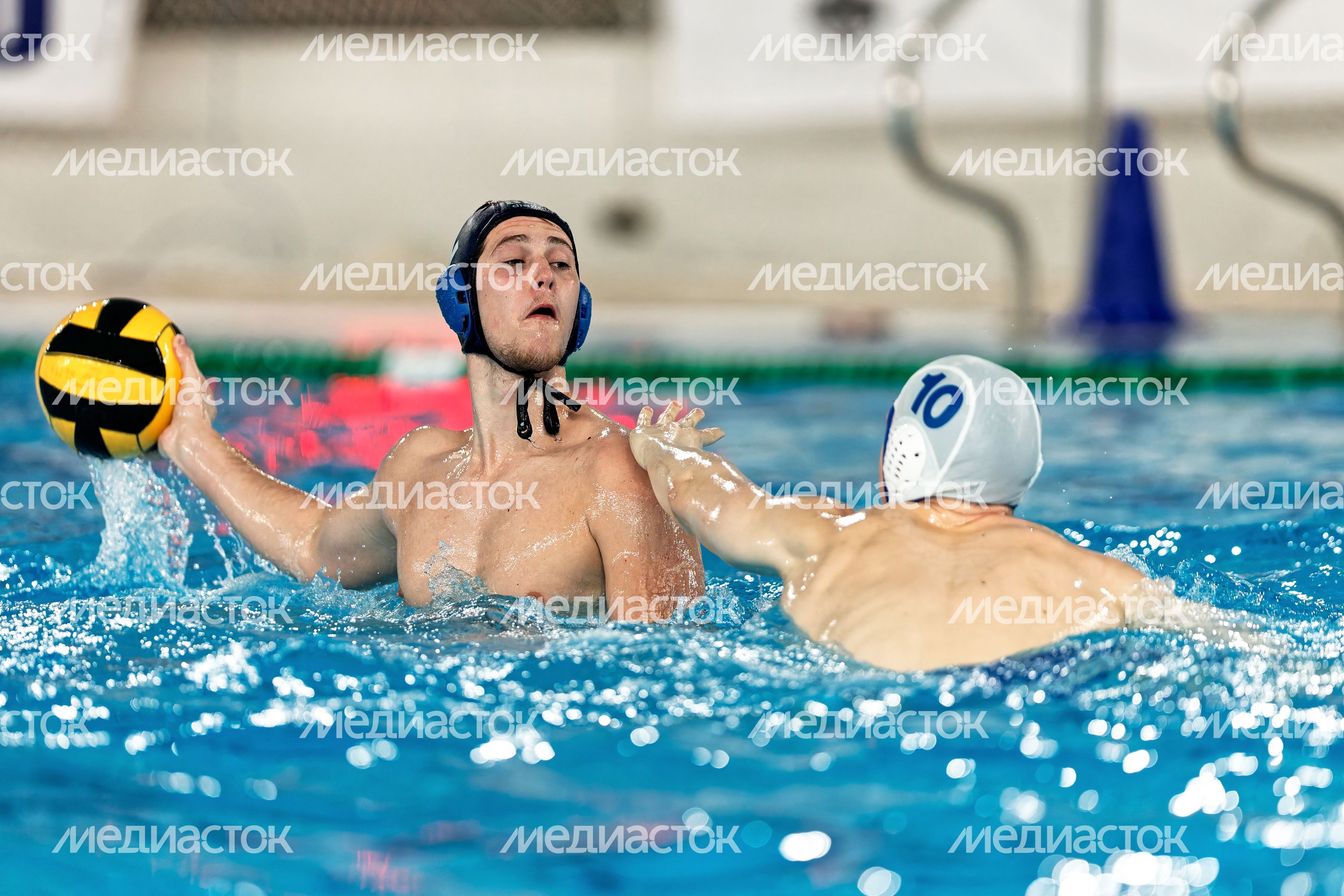 Чемпионат России по водному поло среди мужских команд в Чехове Чемпионат России по водному поло среди мужских команд в Чехове