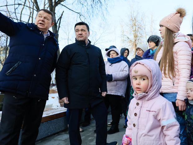 Встреча Губернатора Подмосковья с родителями учащихся СОШ №2