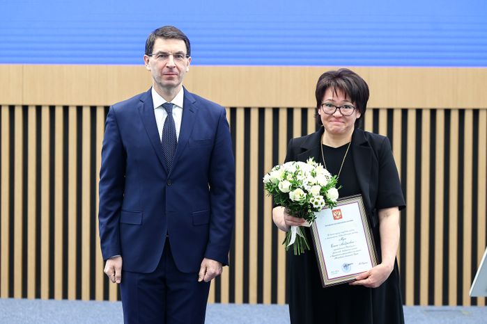 Игорь Щеголев и Елена Мун на конференции, посвященной 30-летию Мособлдумы