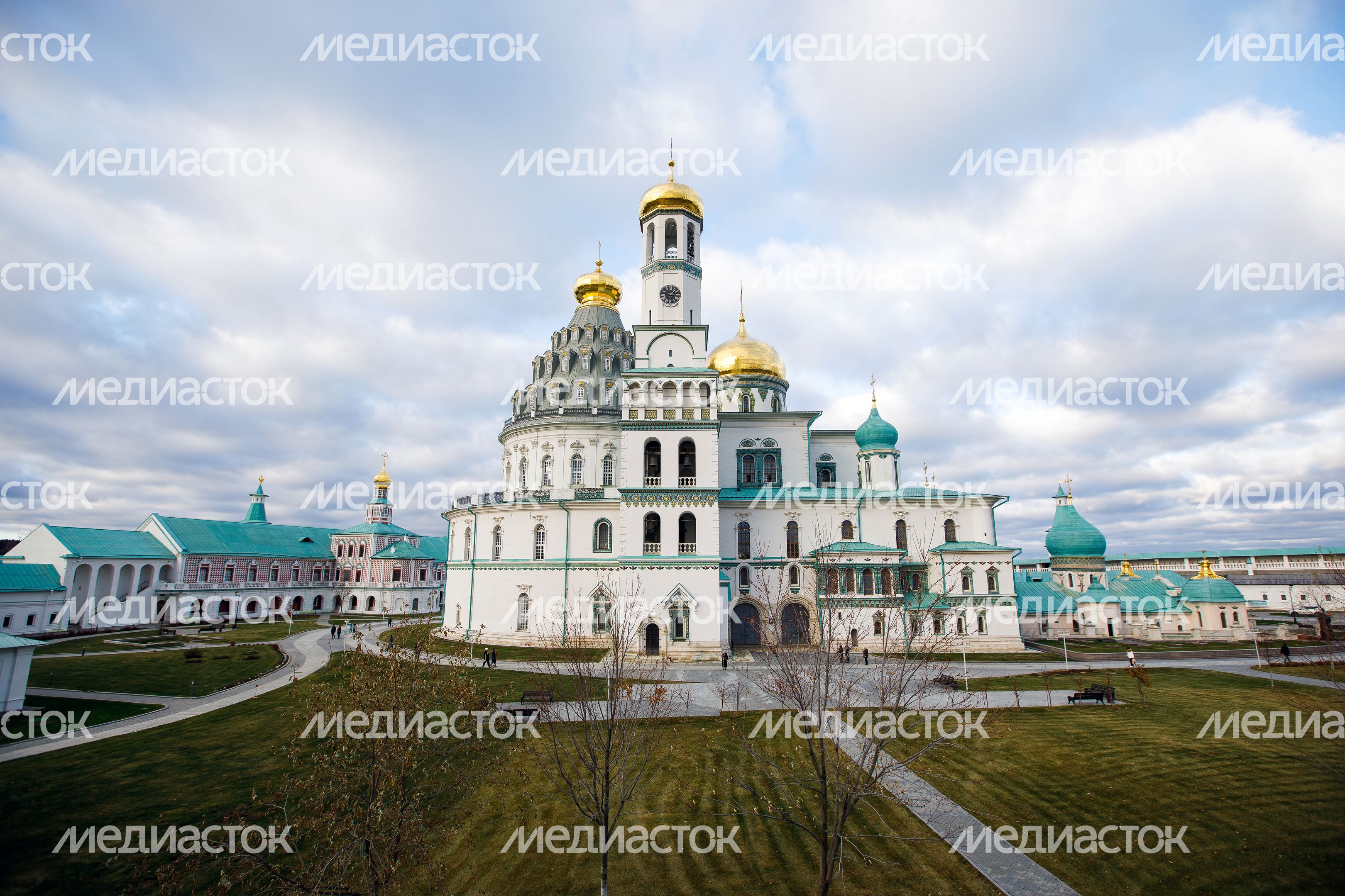 Воскресенский Ново-Иерусалимский ставропигиальный мужской монастырь в Истре Воскресенский Ново-Иерусалимский ставропигиальный мужской монастырь в Истре