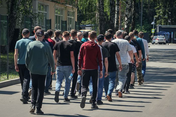 Работа Московского областного пункта отбора на военную службу по контракту в Балашихе