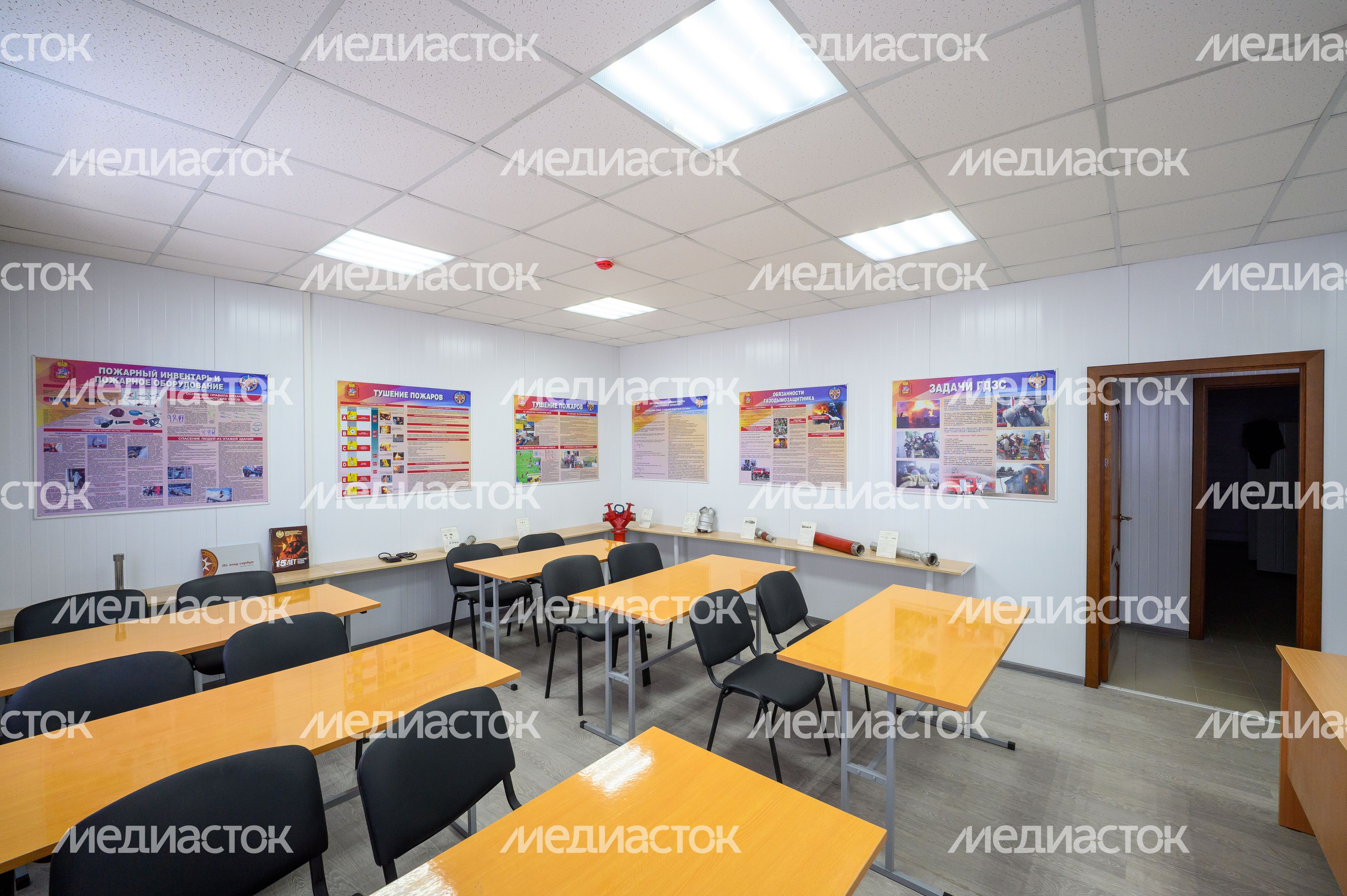 Новое пожарное депо 202-й пожарно-спасательной части Мособлпожспаса в Балашихе Новое пожарное депо 202-й пожарно-спасательной части Мособлпожспаса в Балашихе