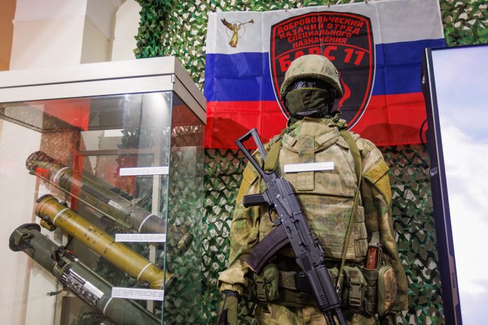 Выставка «От Победы к Победе», посвященная бойцам СВО, в Сергиево-Посадском историко-художественном музее