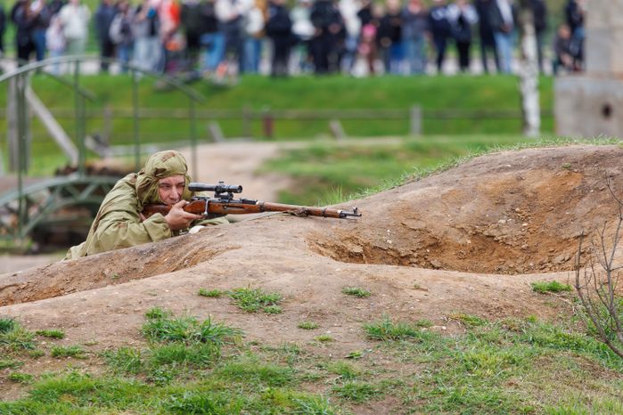 День Победы в Центральном парке «Патриот» Одинцовского округа: военно-историческая реконструкция «В логове зверя»