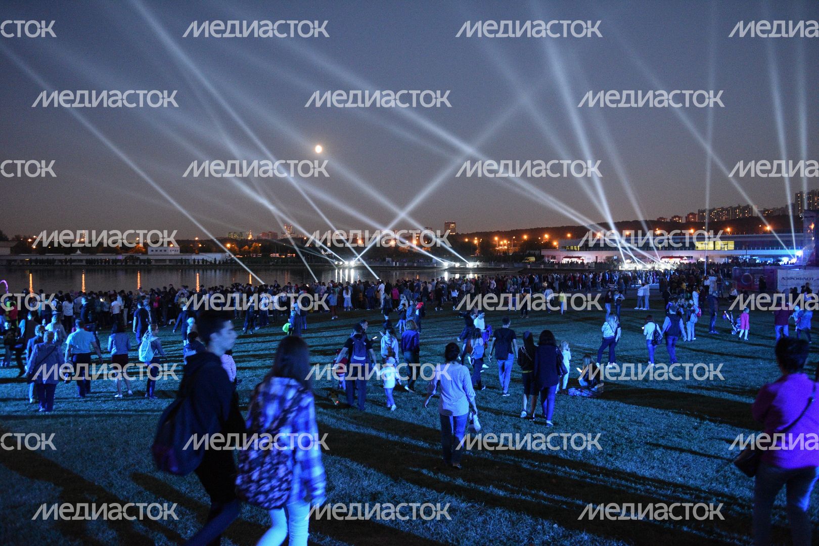 Открытие фестиваля «Круг света» — 2018 в Москве
