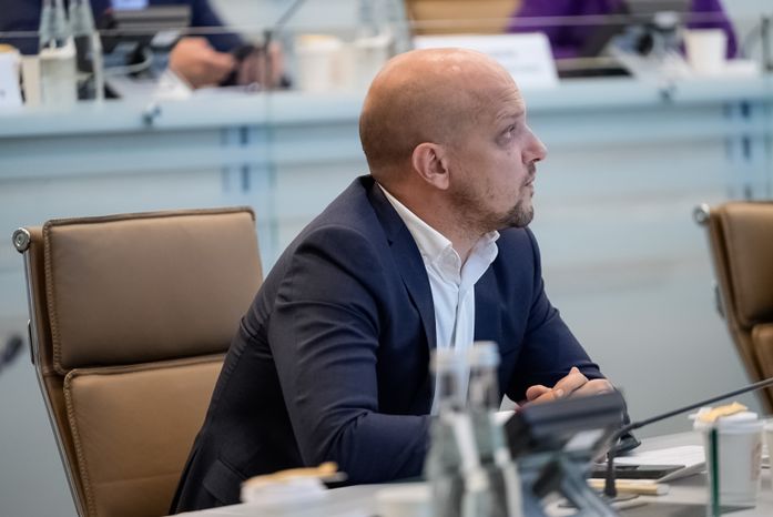 Абаренов Дмитрий Александрович