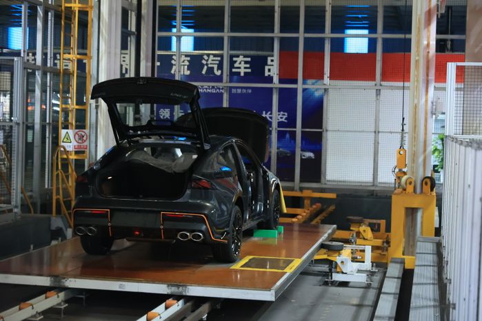 Посещение автозавода Changan Automobile Group в Китае Губернатором Подмосковья