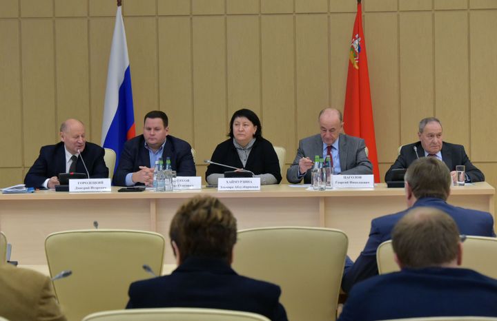 Семинар «Антикризисная экономика» в Доме Правительства МО