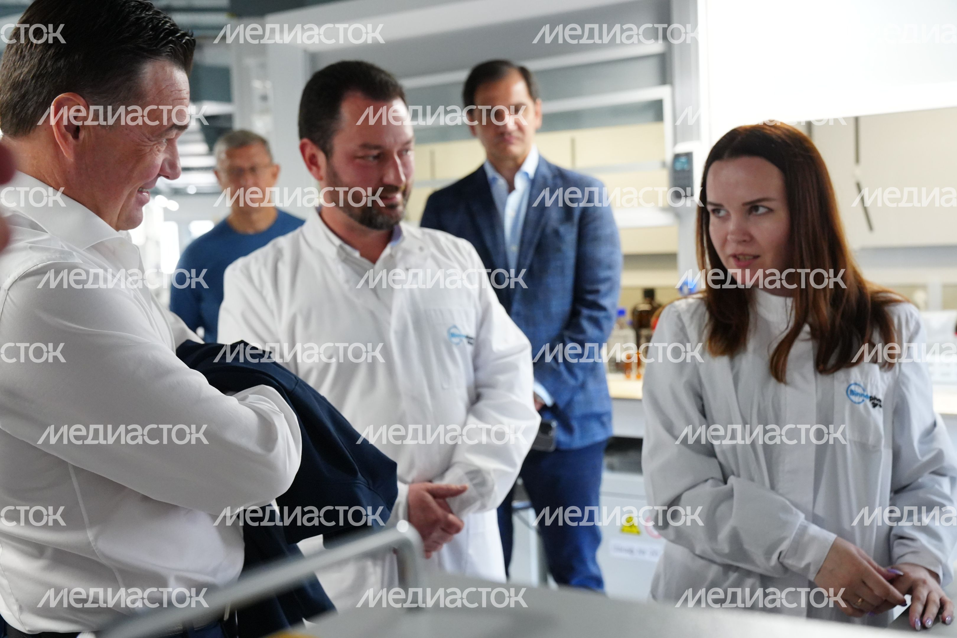 Губернатору представили проект развития R&D-Центра фармкомпании «Биннофарм Групп» в Красногорске