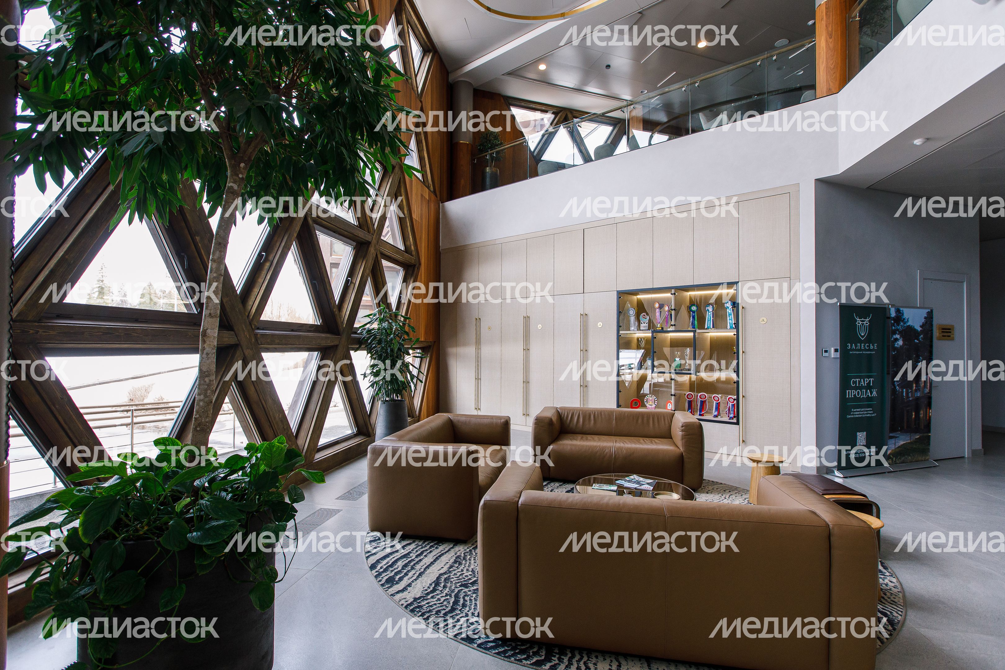 Конноспортивный комплекс Emerald Stables в Клину