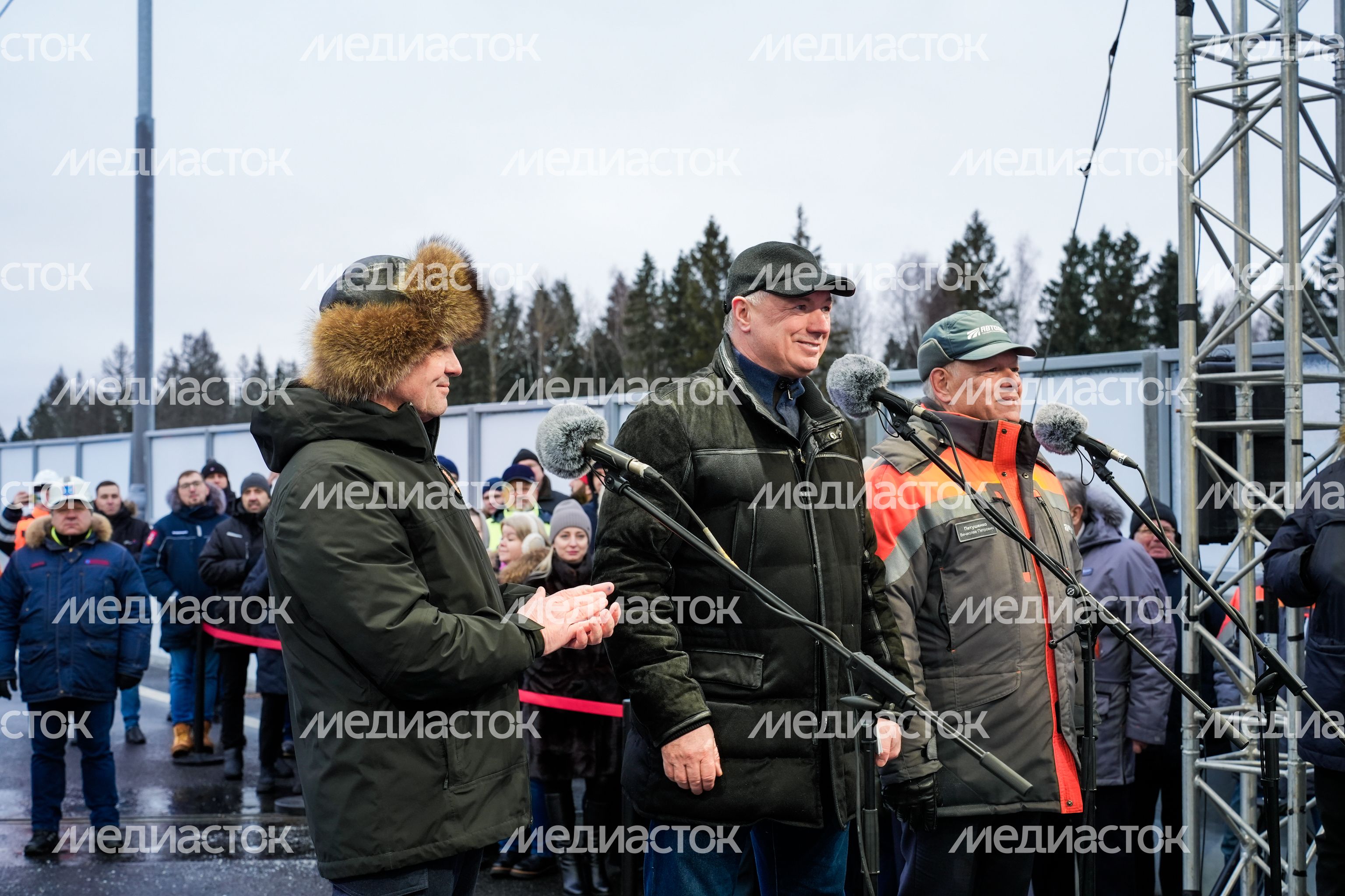 Андрей Воробьев принял участие в запуске движения по обходу деревни Малые Вяземы Андрей Воробьев принял участие в запуске движения по обходу деревни Малые Вяземы