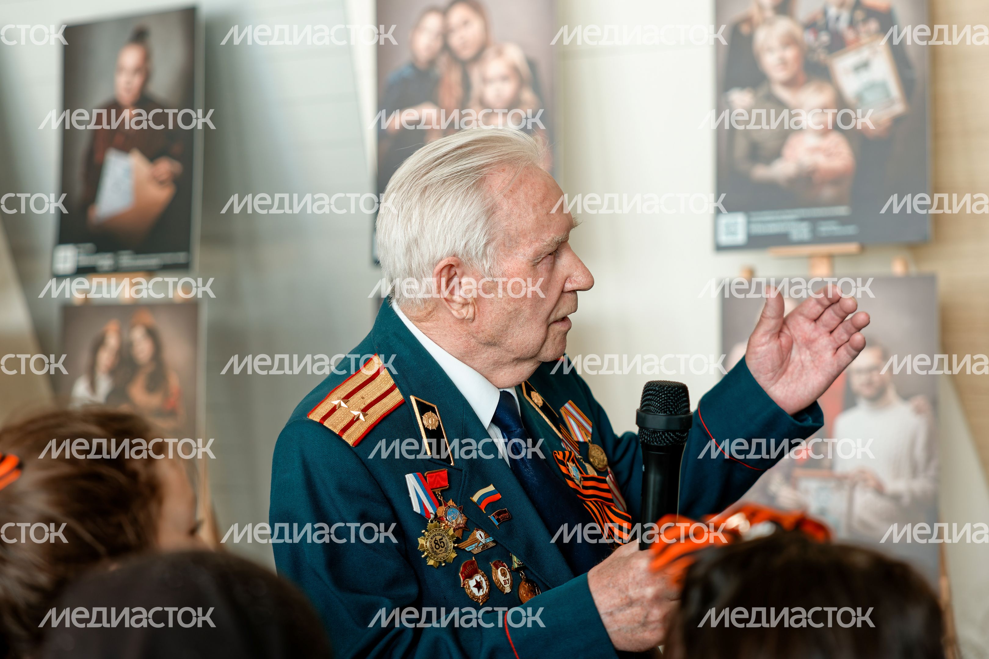 Фотовыставка патриотического проекта «Китель Победы» в Горках-2 Одинцовского округа Фотовыставка патриотического проекта «Китель Победы» в Горках-2 Одинцовского округа
