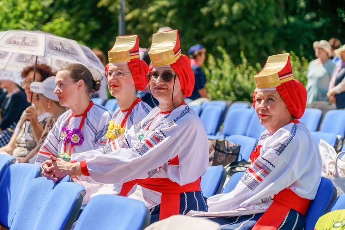 Областной фестиваль «Танцуй от души» для участников проекта "Активное долголетие"