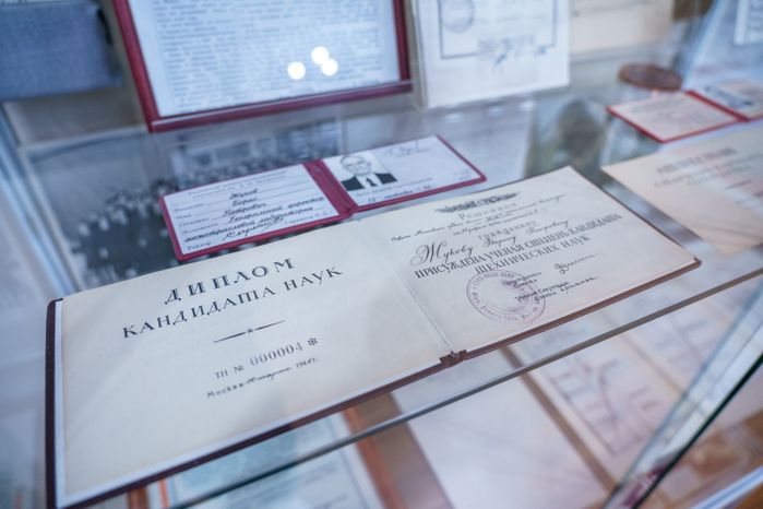 Дзержинский. Кабинет Жукова в МАУК «Культурно-эстетическом центре»