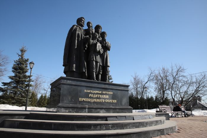 Памятник Родителям Преподобного Сергия в Сергиевом Посаде